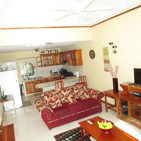 The Residence Portmore Apartments Exterior photo