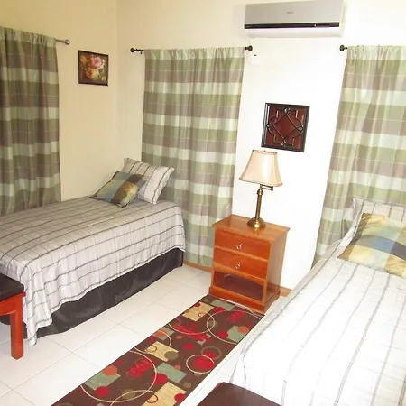 The Residence Portmore Apartments Exterior photo